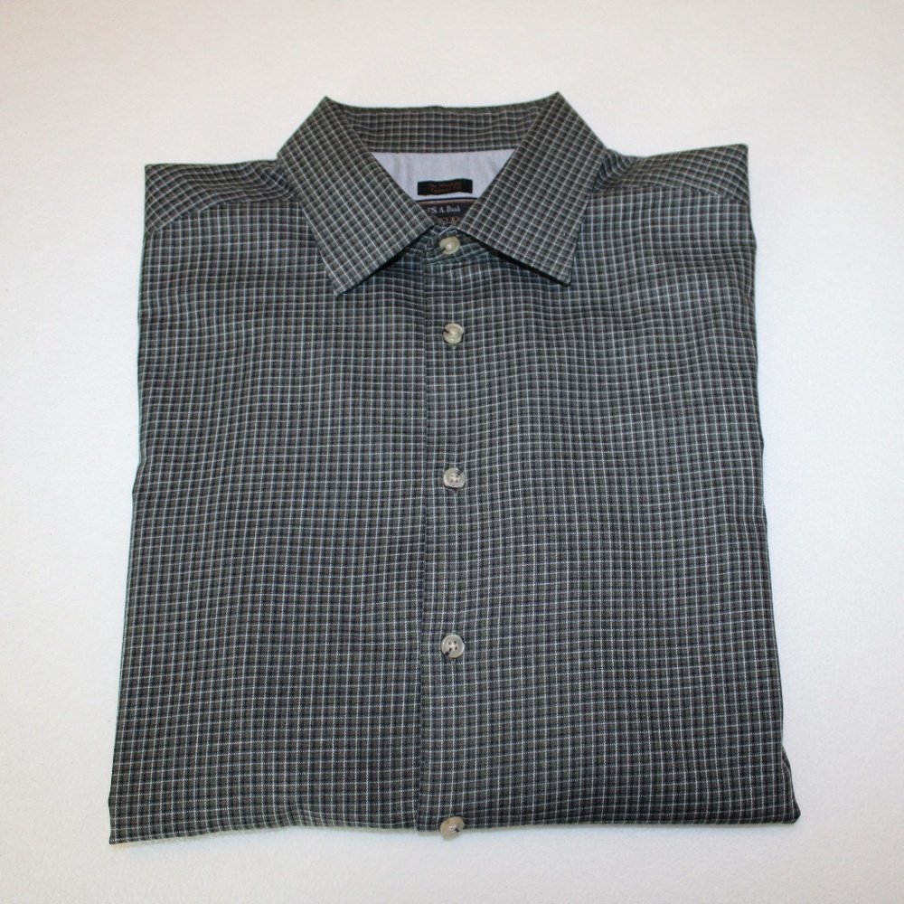 Men's Joseph A. Banks Reserve Collection Long Sleeved Shirt